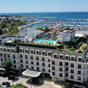 Wyndham Grand Kalamis Marina ***** Estambul