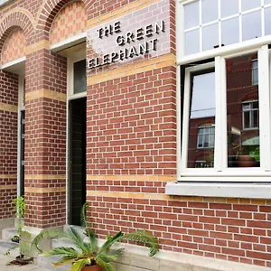 The Elephant Hostel&spa Nederland